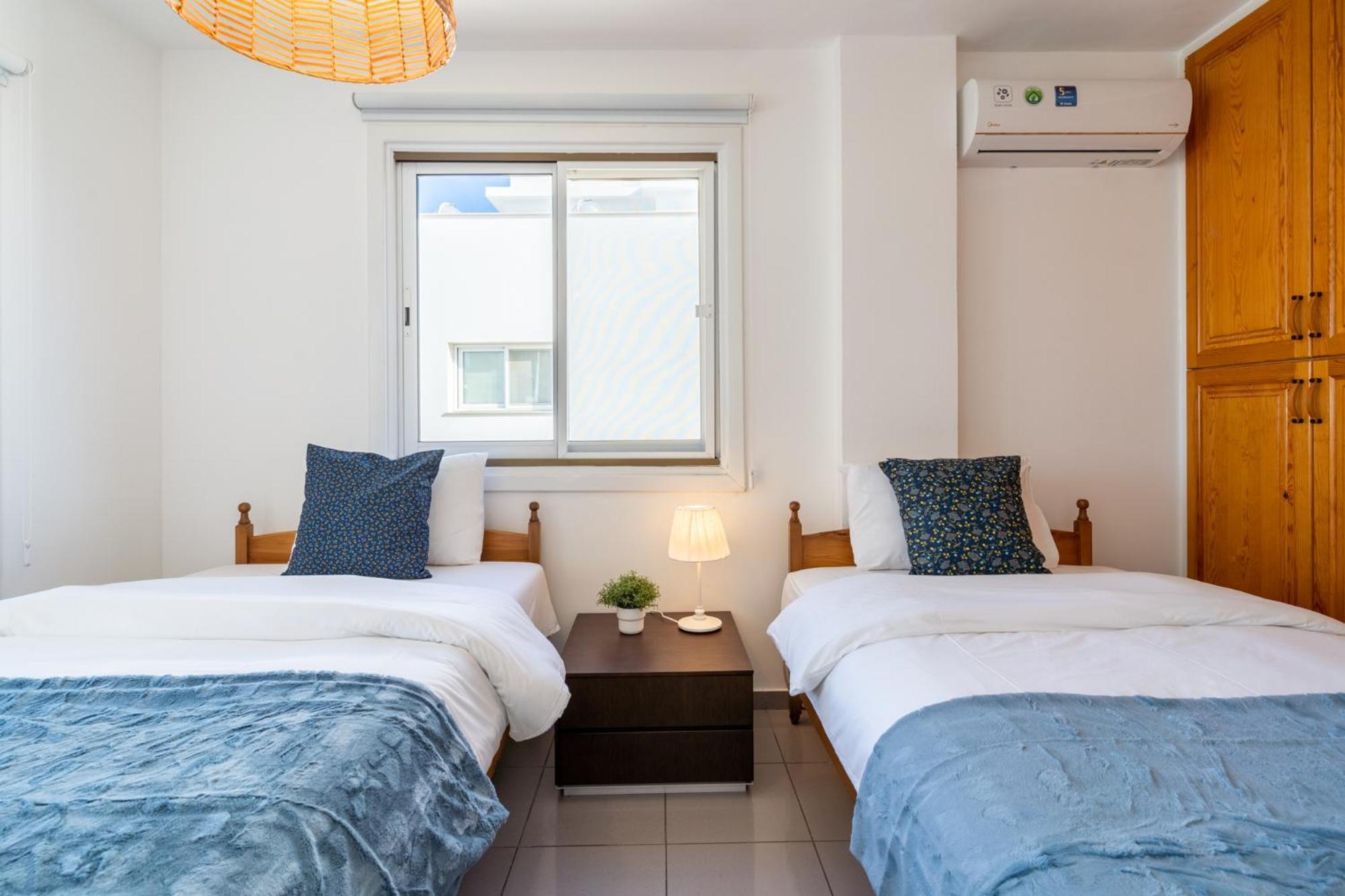 Jayde 2-Bedroom Apartment In Larnaca Zewnętrze zdjęcie
